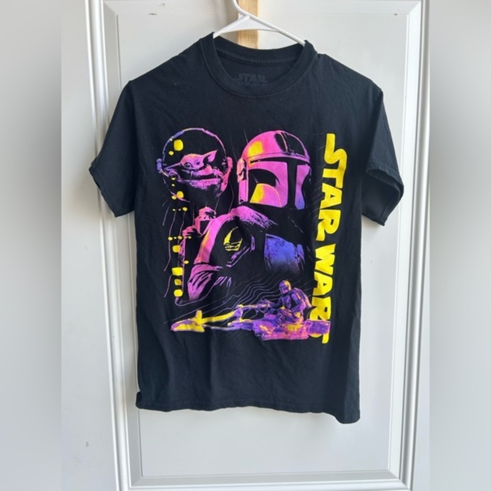 Star Wars Black and Yellow Short Sleeve Tee